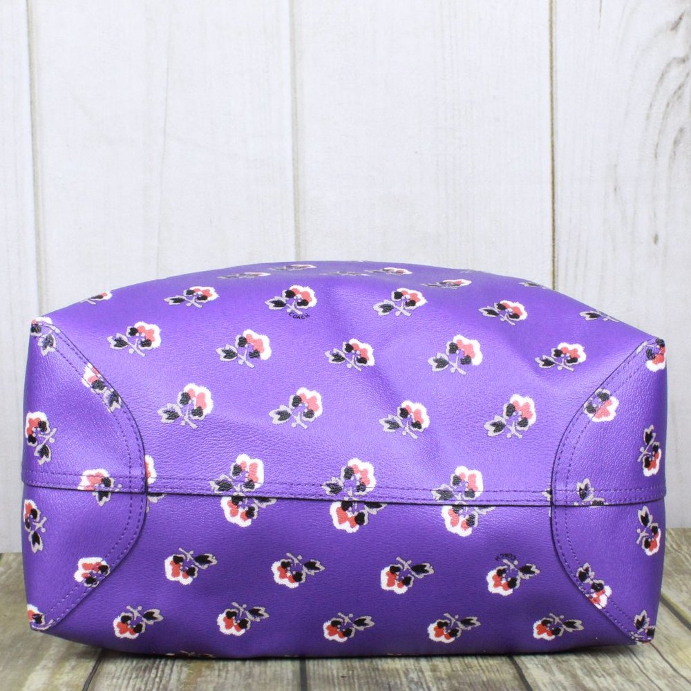 Coach Purple Floral Tote with Black Trim and Wristlet - Picture 4 of 14